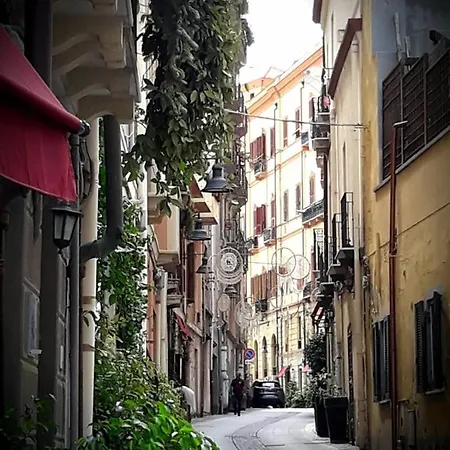 Via San Giacomo 10 * Cagliari